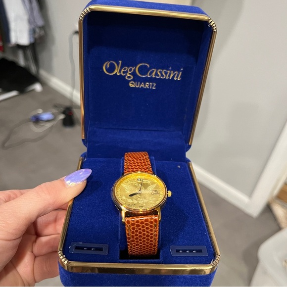 Oleg Cassini USA Leather Watch with Genuine Diamond Certificate - Picture 1 of 9